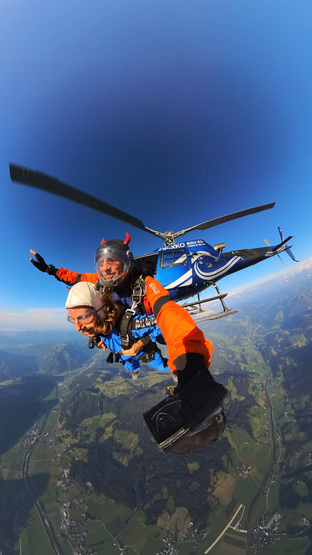Tandemsprung (HELIKOPTER) mit Video und Fotos